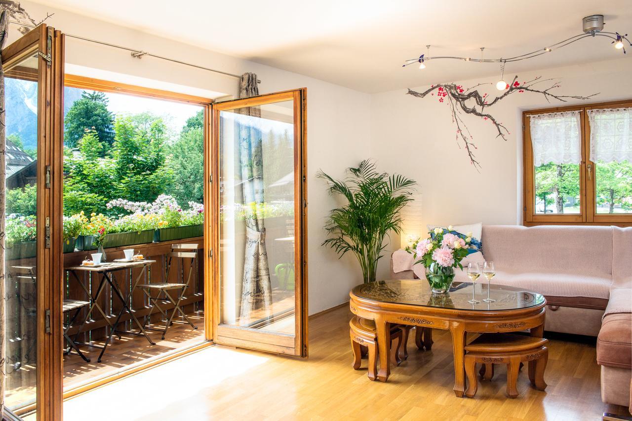 Fantastic Mountains Apartment Garmisch-Partenkirchen Luaran gambar